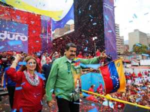 Lanzan reality para escoger canciones de la campaña de Maduro