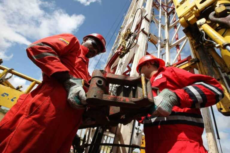 Reuters: Pdvsa reanuda importaciones de crudo liviano