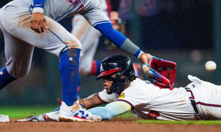 Ronald Acuña Jr. se roba 3 bases y lidera el triunfo de Atlanta