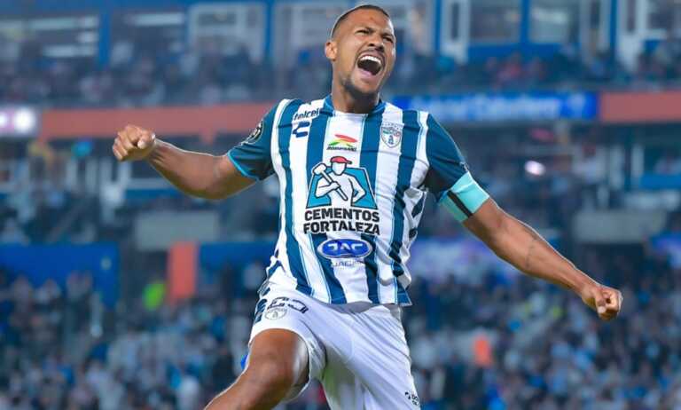 Salomón Rondón lleva al Pachuca a la semifinal de la Concacaf