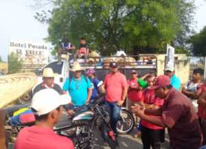 Por cuarto día consecutivo indígenas yukpas exigen paso hacia Caracas