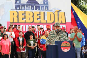 Maduro: Venezuela seguirá su marcha con o sin licencias de EE. UU.