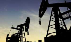 Petroleras podrán tramitar licencias en el país tras restablecimiento de sanciones