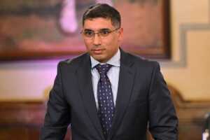 Maduro designa al ministro Tellechea como “padrino” del Zulia