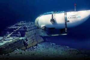 Multimillonario planea viajar al Titanic tras casi un año de la implosión del Titan