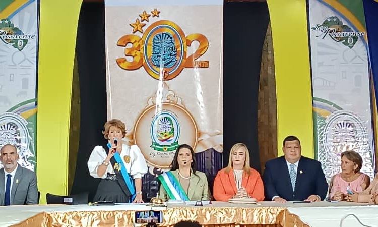 Realizan sesión solemne para celebrar los 302 años de fundación de La Villa del Rosario de Perijá