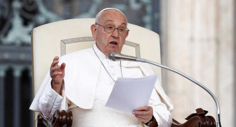 El Papa pide rezar “por la paz en estos tiempos de guerra mundial”