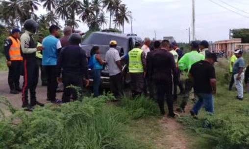 Choque entre moto y camioneta deja a una joven muerta en Guajira