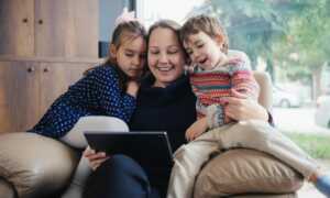 Pequeñas historias, grandes lecciones: cómo los cuentos cortos enseñan valores a los niños
