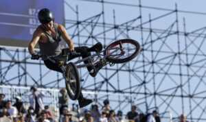 Daniel Dhers avanza a la final de la clasificación a París 2024