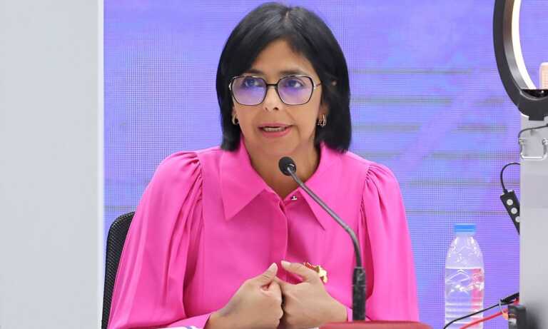 Delcy Rodríguez: Machado “montó un show” para tapar el fracaso de su convocatoria