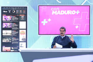 Maduro acusa a la oposición de obstaculizar ingreso de 2 mil millones de dólares