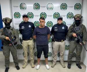 Detienen en Bogotá a venezolano que participó en asesinato de 9 policías en Aragua