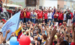 Cabello augura una “avalancha de votos” a favor de Maduro en presidenciales