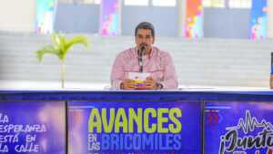 Maduro solicita a las clínicas odontológicas apoyar la Misión Sonrisa
