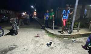 Dos heridos deja colisión de camión contra una moto en Machiques