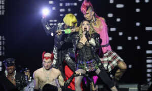 Madonna convierte Copacabana en la mayor discoteca del mundo