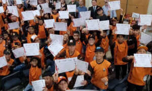 Fundación Águilas del Zulia y Cevaz benefician a más de 60 niños y jóvenes