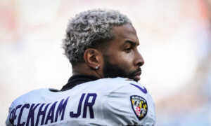 Odell Beckham Jr., campeón en el Super Bowl LVI, acuerda con los Dolphins por un año