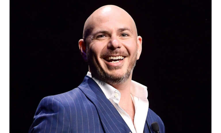 Pitbull celebra que una de sus canciones fue parte de la serie “Bridgerton”