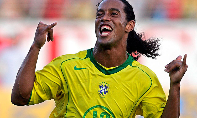 Ronaldinho se incorpora a la Liga Monumental