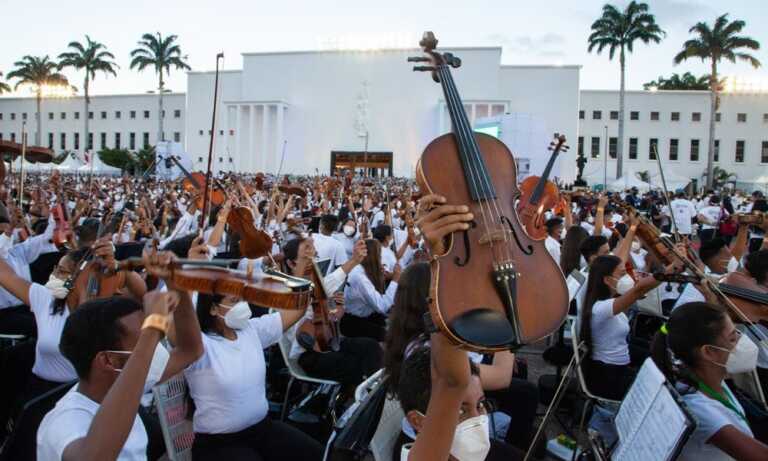 Sistema de Orquestas busca su segundo récord Guinness