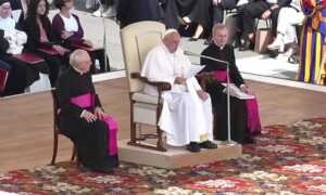 El Papa asegura que la vida humana se debe proteger “hasta la muerte natural”