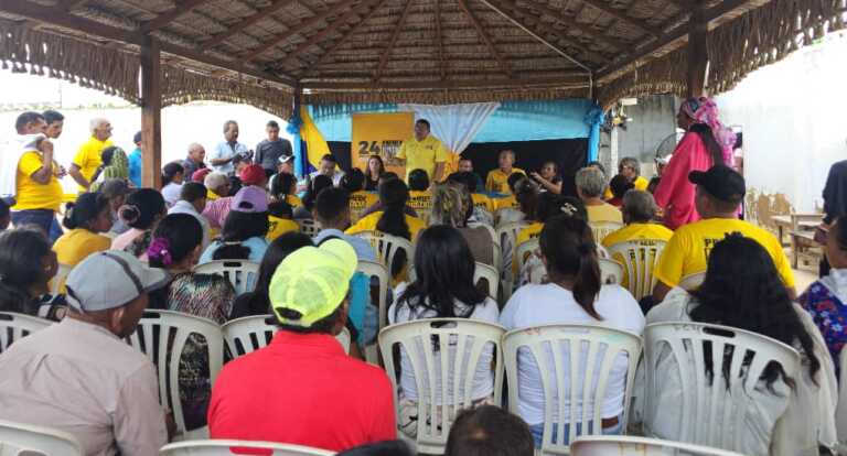 Más de 100 líderes del municipio Guajira se unen a Primero Justicia en Zulia