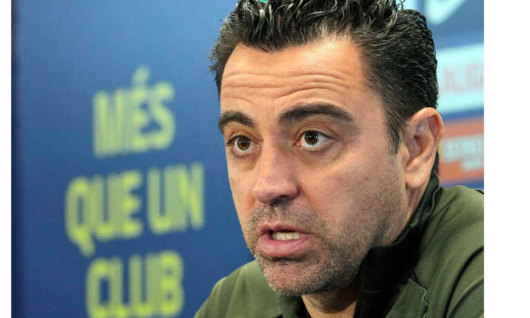 El FC Barcelona despide a Xavi Hernández