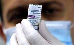 AstraZeneca retirará su vacuna contra el covid-19 por “falta de demanda”