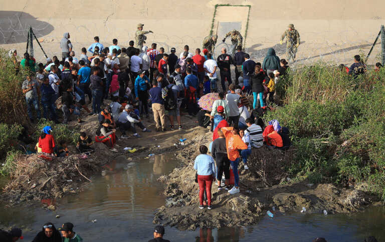 EE. UU. busca que la región tome medidas contra grupos que controlan rutas migratorias