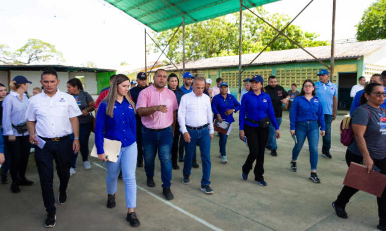 Rosales continúa gira por Catatumbo e inicia obras de construcción, recuperación y modernización