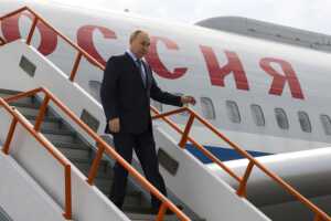 Putin llega a Pionyang en su primera visita a Corea del Norte en casi un cuarto de siglo