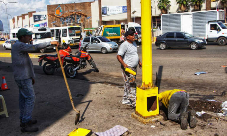 Plan de Semaforización de Imtcuma llega a la intersección del Palacio de Justicia