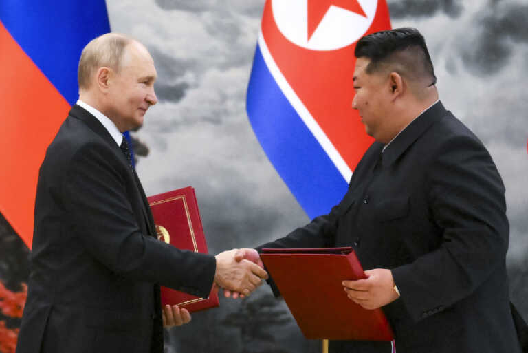 Kim y Putin oficializan alianza anti-EE. UU. con acuerdo de asistencia mutua
