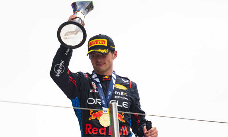 Verstappen domina en España y amplía su ventaja en el Mundial de F1