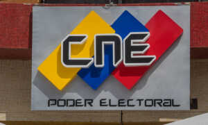 CNE reprograma postulaciones de candidatos para elecciones del 25M