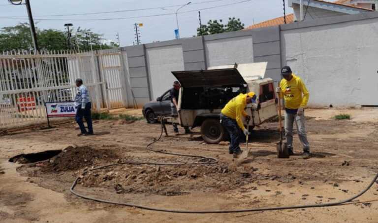 Gobernación sustituye colector de la urbanización Canaima