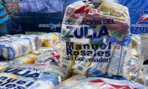 Gobernación del Zulia subsidia hasta 40 % con sus Mercados Populares