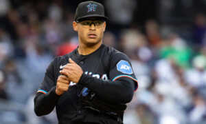Jesús Luzardo jugará en los Phillies de Filadelfia
