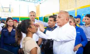 Gobernador culmina gira en Sur del Lago con jornadas sociales e inicio de obras en salud