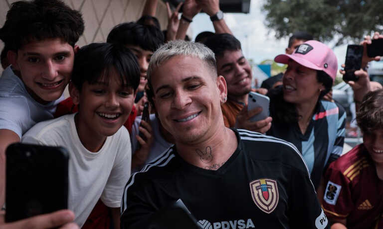 La Vinotinto llega a California para preparar su debut en la Copa América