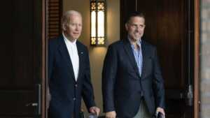 Biden asegura que no indultará a su hijo Hunter si es declarado culpable