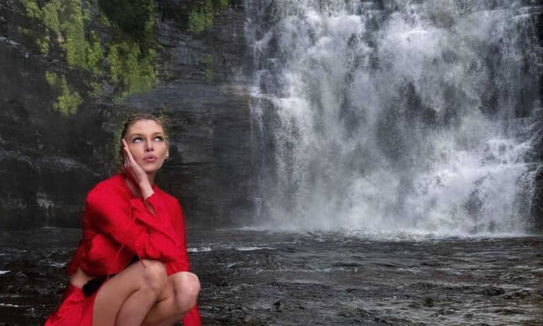 Modelo de Victoria’s Secret comparte fotos disfrutando en Canaima