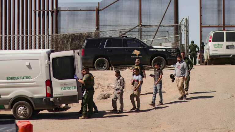 México intercede ante Maduro para deportar a migrantes desde EE. UU. a Venezuela