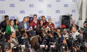 Oposición denuncia que el CNE “paralizó” transmisión de resultados de 15.767 centros