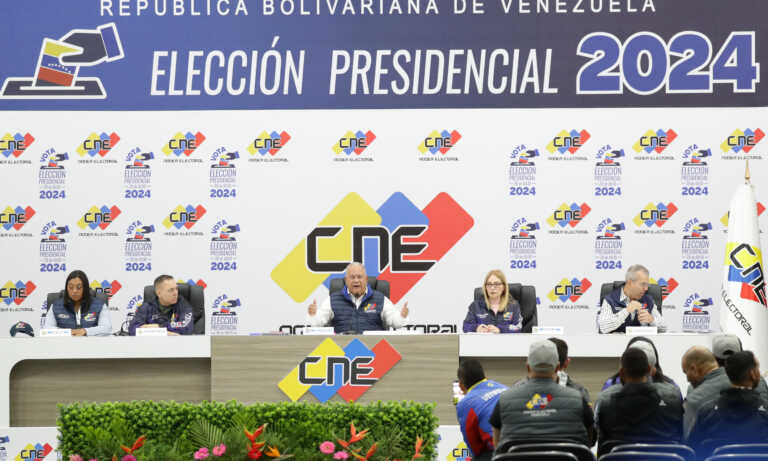 CNE asegura que 95 % de las mesas electorales están constituidas en todo el país