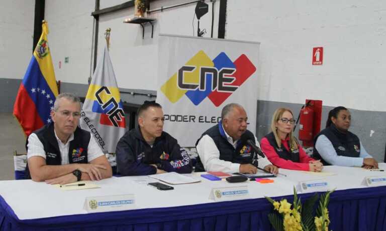 CNE completa la distribución del 100 % de las máquinas de votación