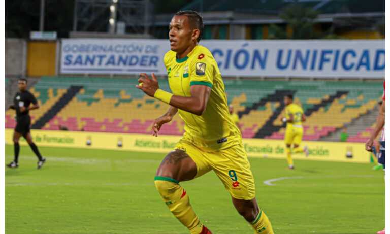 Andrés Ponce debuta con gol en Colombia