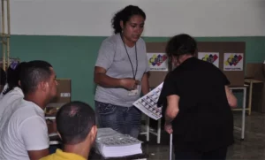 Veintinueve candidatos se disputarán las siete alcaldías de la COL